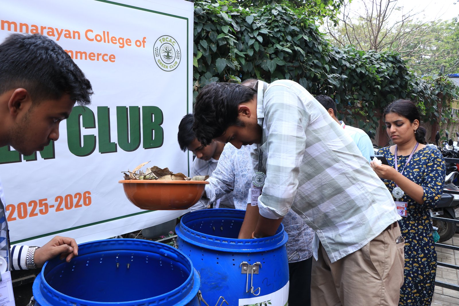 Advancing environmental stewardship through campus-based composting and student engagement.